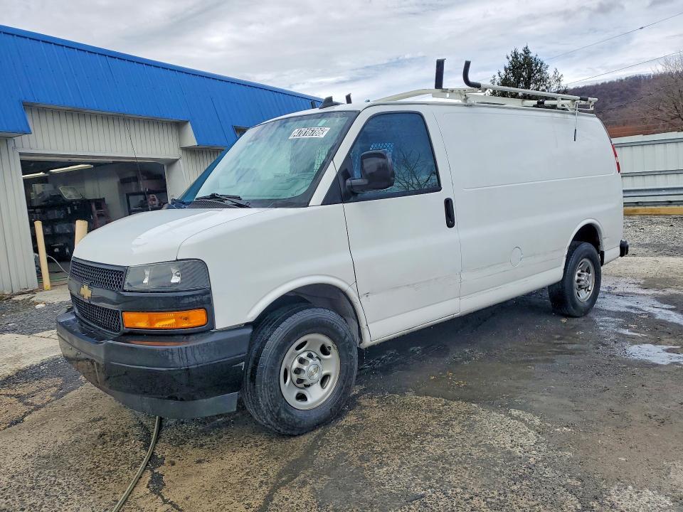 2020 Chevrolet Express G2500