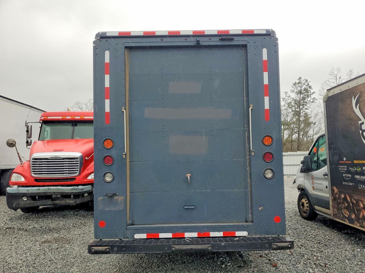 2020 Ford F59 Delivery Truck