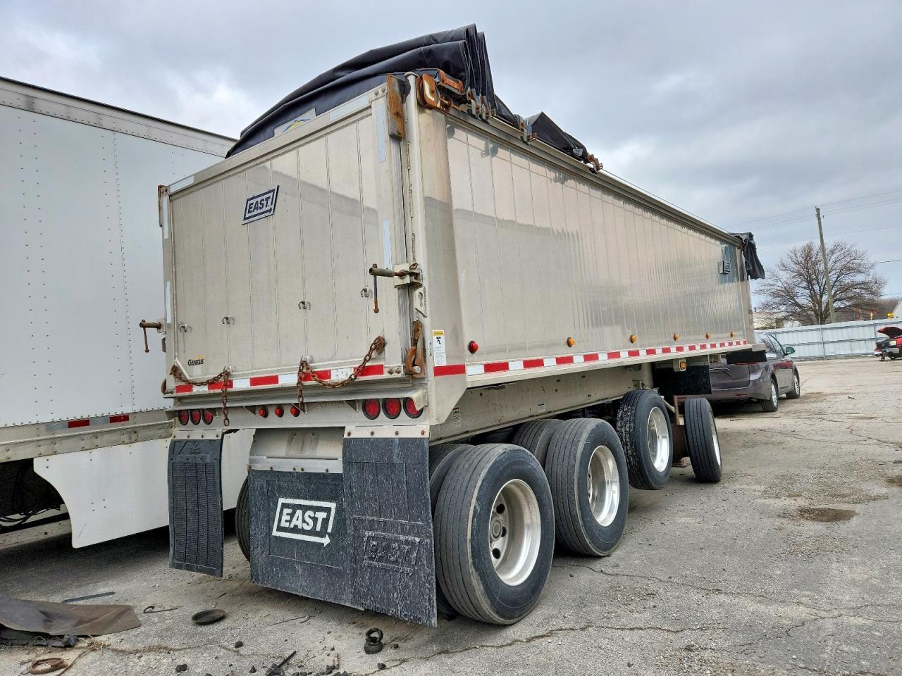 2022 East To West END Dump Trailer