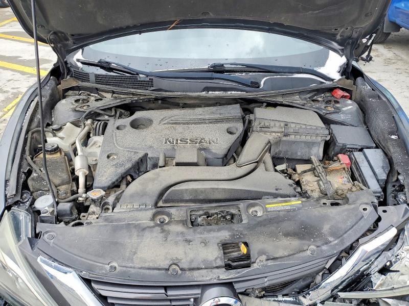 2016 Nissan Altima 2.5 sr
