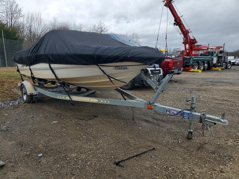 2000 Chaparral 21 H20