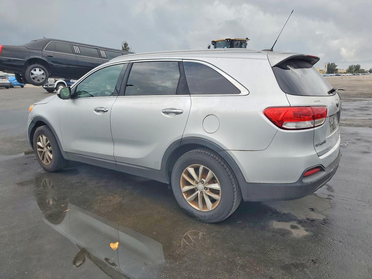 2016 KIA Sorento lx