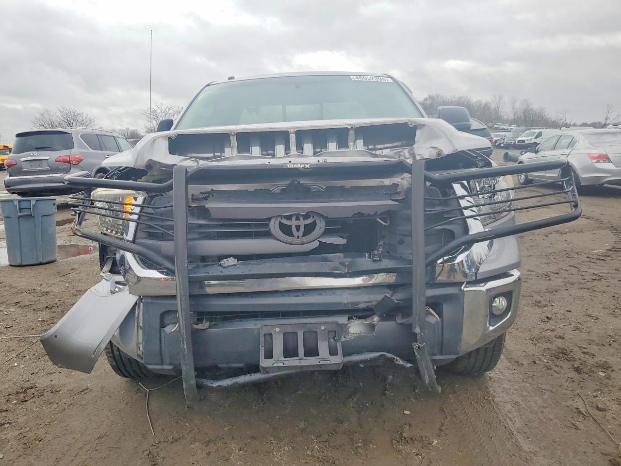 2014 Toyota Tundra SR5