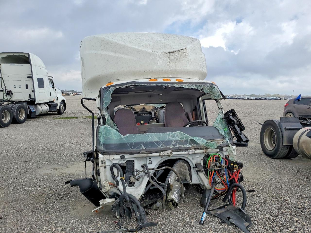 2025 International LT625 Semi Truck