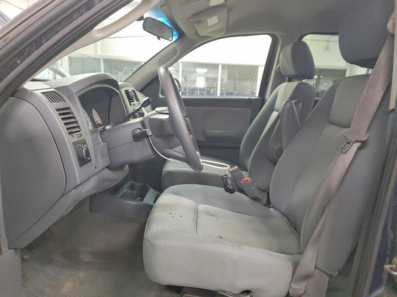 2007 Dodge Dakota Quattro
