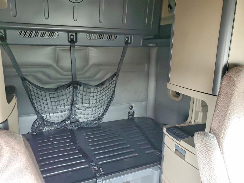 2019 Freightliner Cascadia 125 Semi Truck