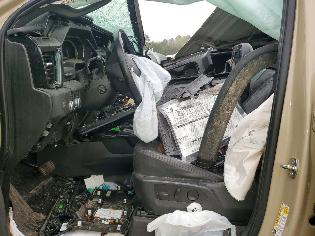 2023 GMC Sierra K1500 AT4