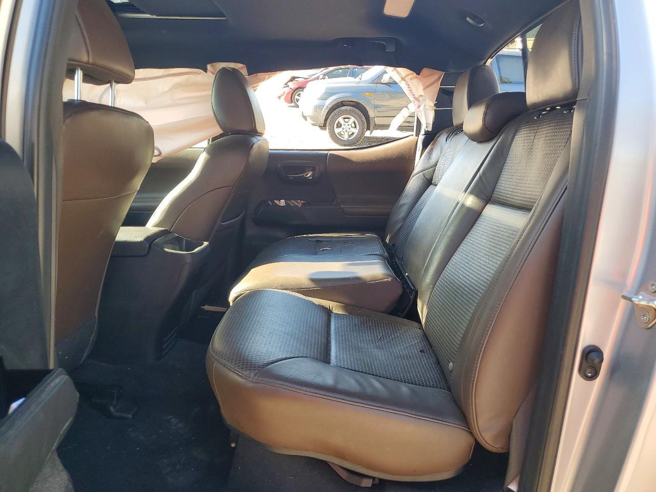 2016 Toyota Tacoma Limited