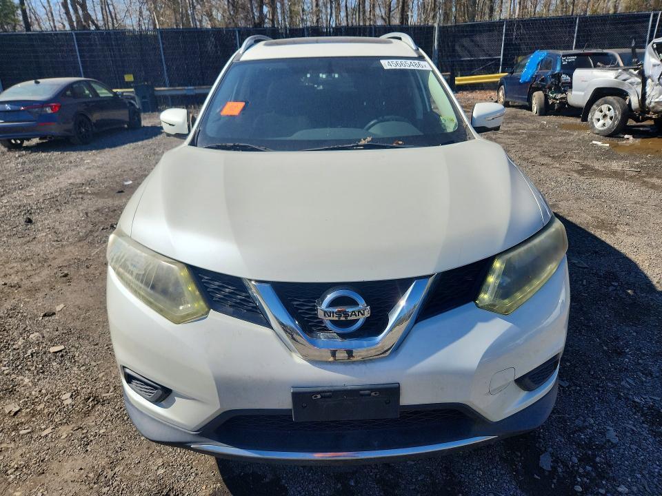 2015 Nissan Rogue sv
