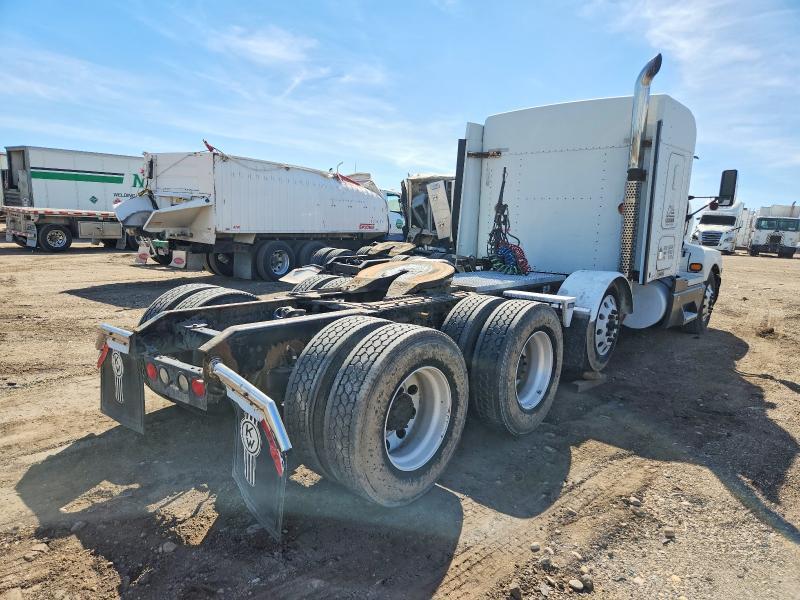 2007 Kenworth T660 Semi Truck