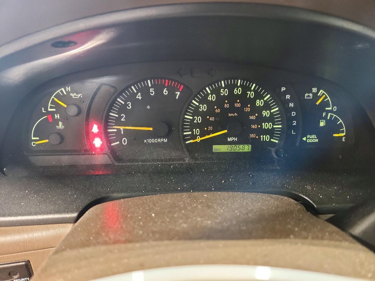 2002 Toyota Tundra Limited V8