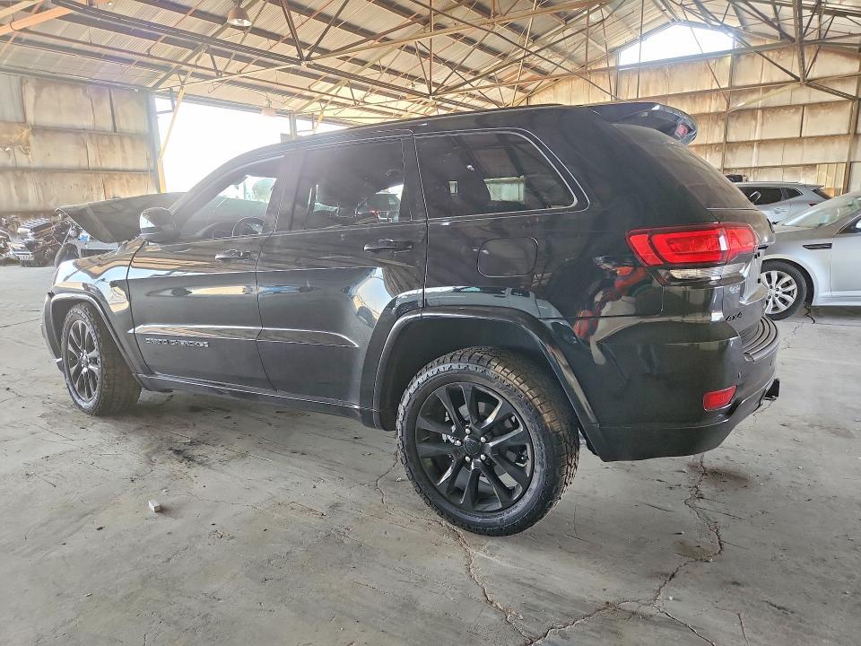 2020 Jeep Grand Cherokee Laredo