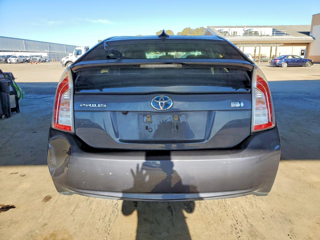 2014 Toyota Prius two
