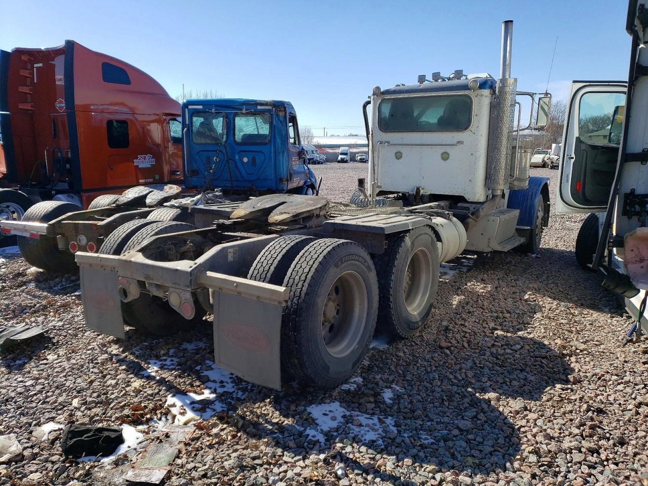 2013 Peterbilt 389 Semi Truck