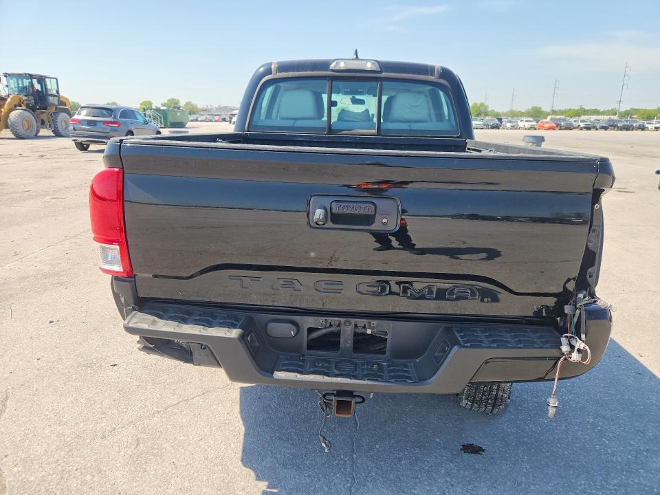 2017 Toyota Tacoma SR