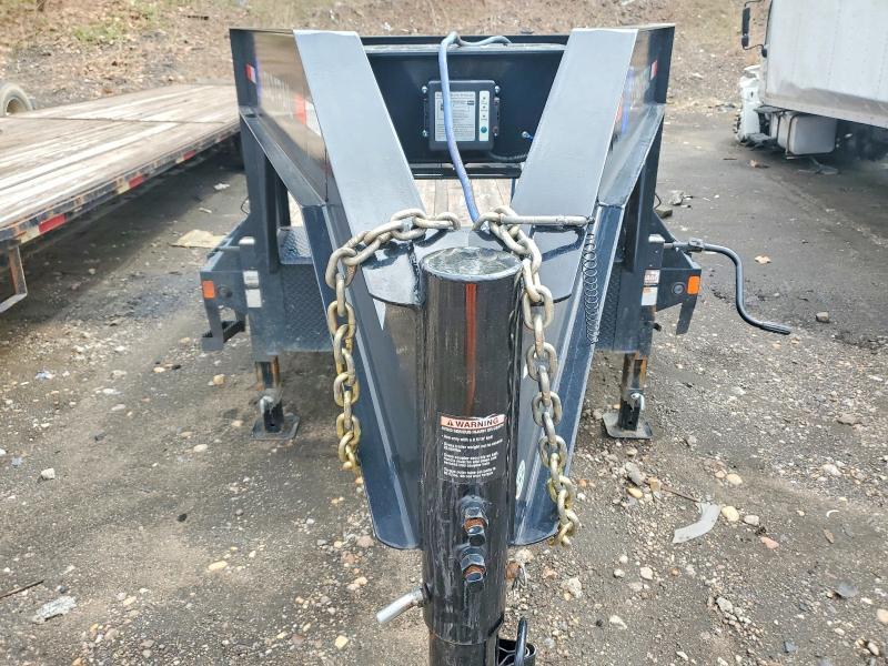 2025 Load Trail Equipment Trailer