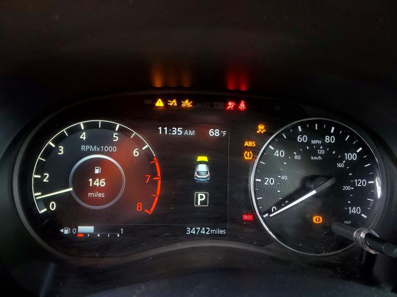 2024 Nissan Kicks sr