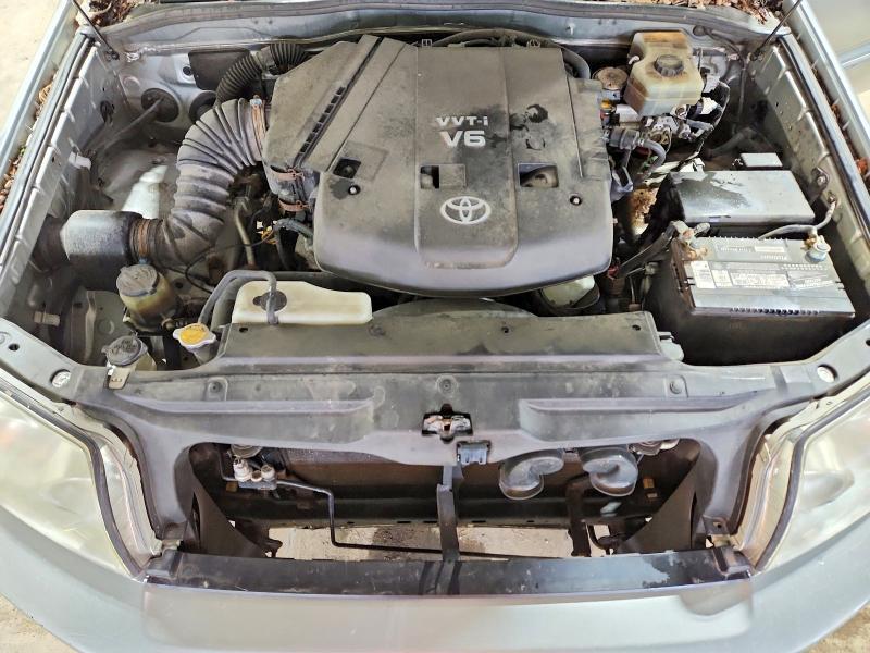 2004 Toyota 4runner SR5