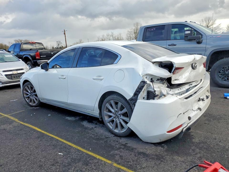 2019 Mazda 3 Preferred