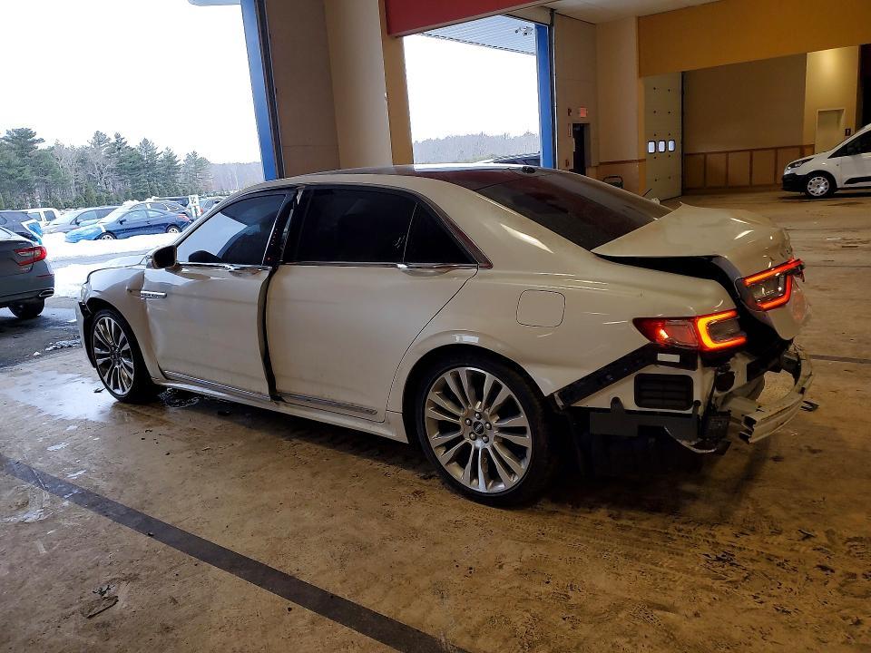 2017 Lincoln Continental Reserve