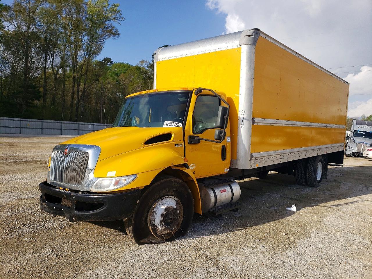 2020 International MV607 BOX Truck