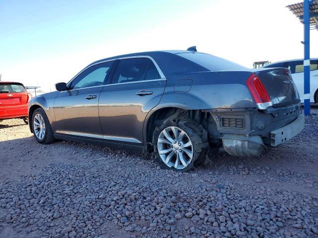 2018 Chrysler 300 Touring