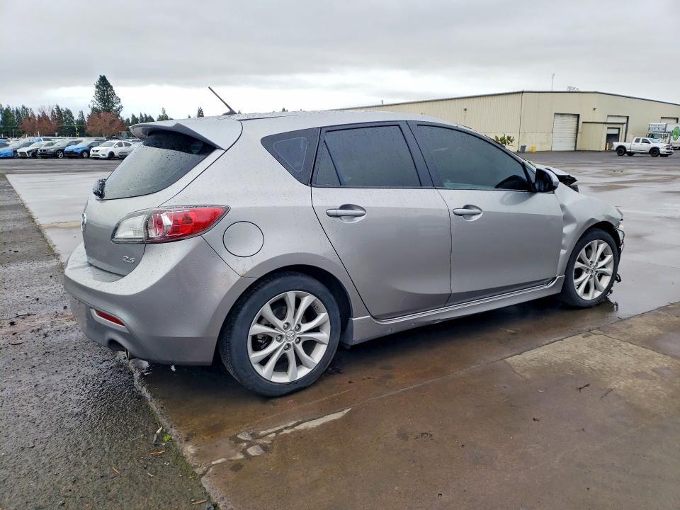 2011 Mazda 3 S