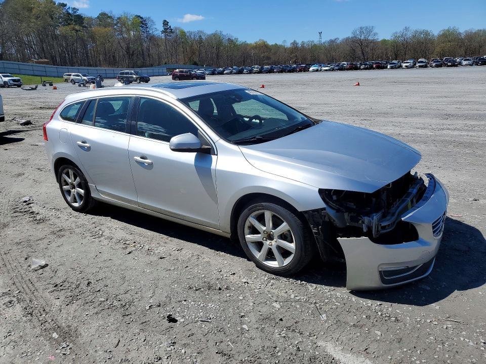 2016 Volvo V60 T5 Premier