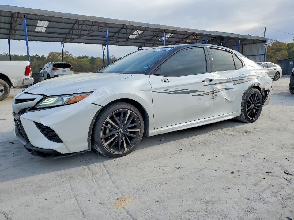 2019 Toyota Camry xse