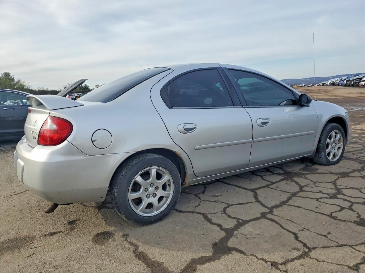 2004 Dodge Neon sxt