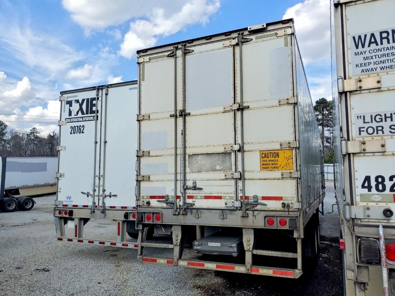 2015 Utility V2SRA Refrigerated Van Trailer