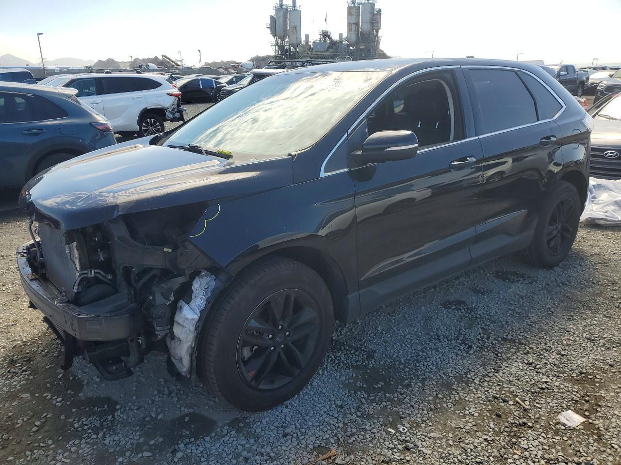 2017 Ford Edge sel