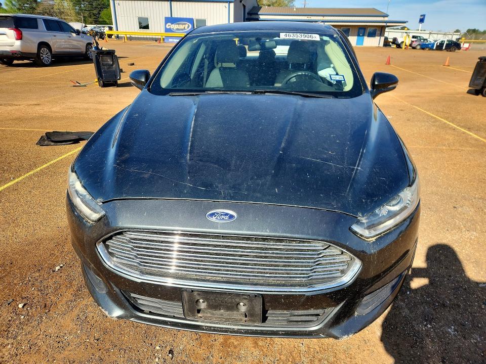 2015 Ford Fusion se