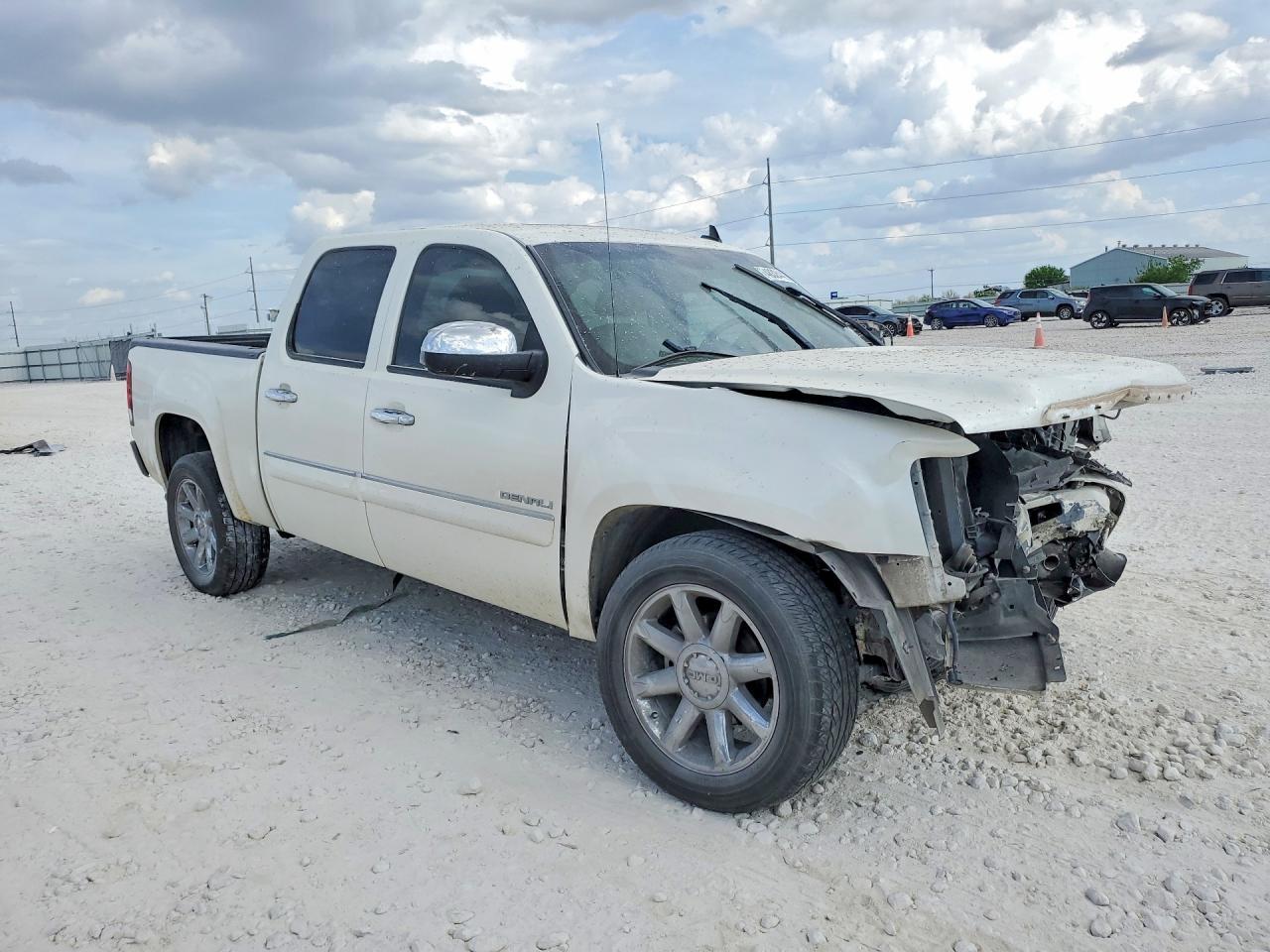 2011 GMC Sierra C1500 Denali