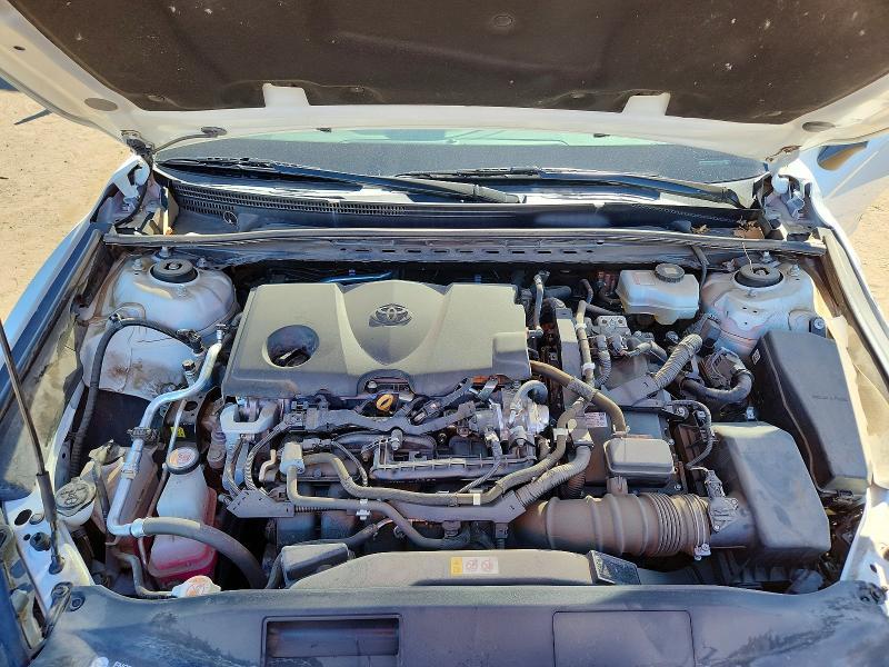 2022 Toyota Camry Hybrid se Nightshade