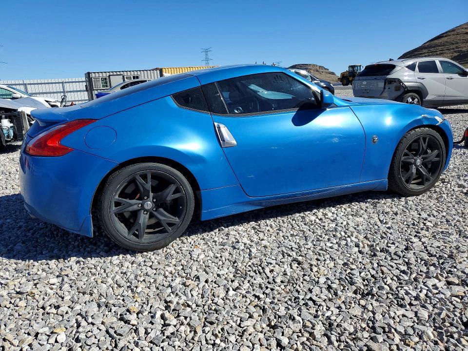 2009 Nissan 370z Base
