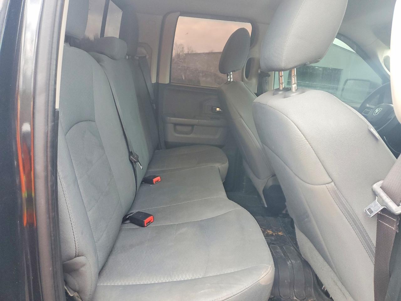 2016 Dodge RAM 1500 SLT