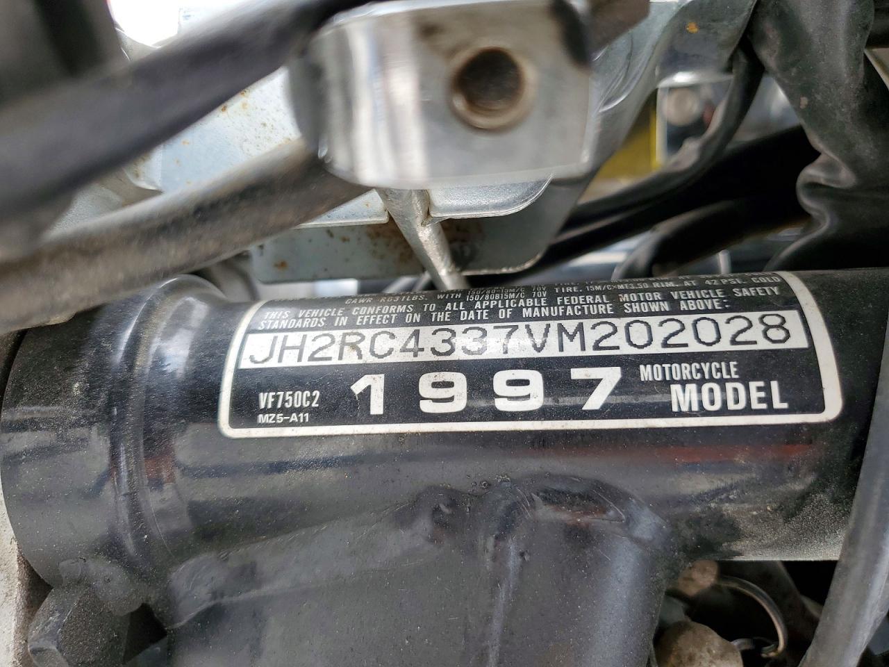 1997 Honda VF750 C2