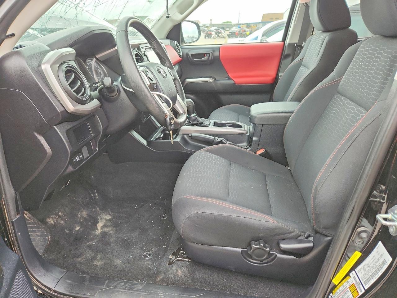 2017 Toyota Tacoma SR5 V6