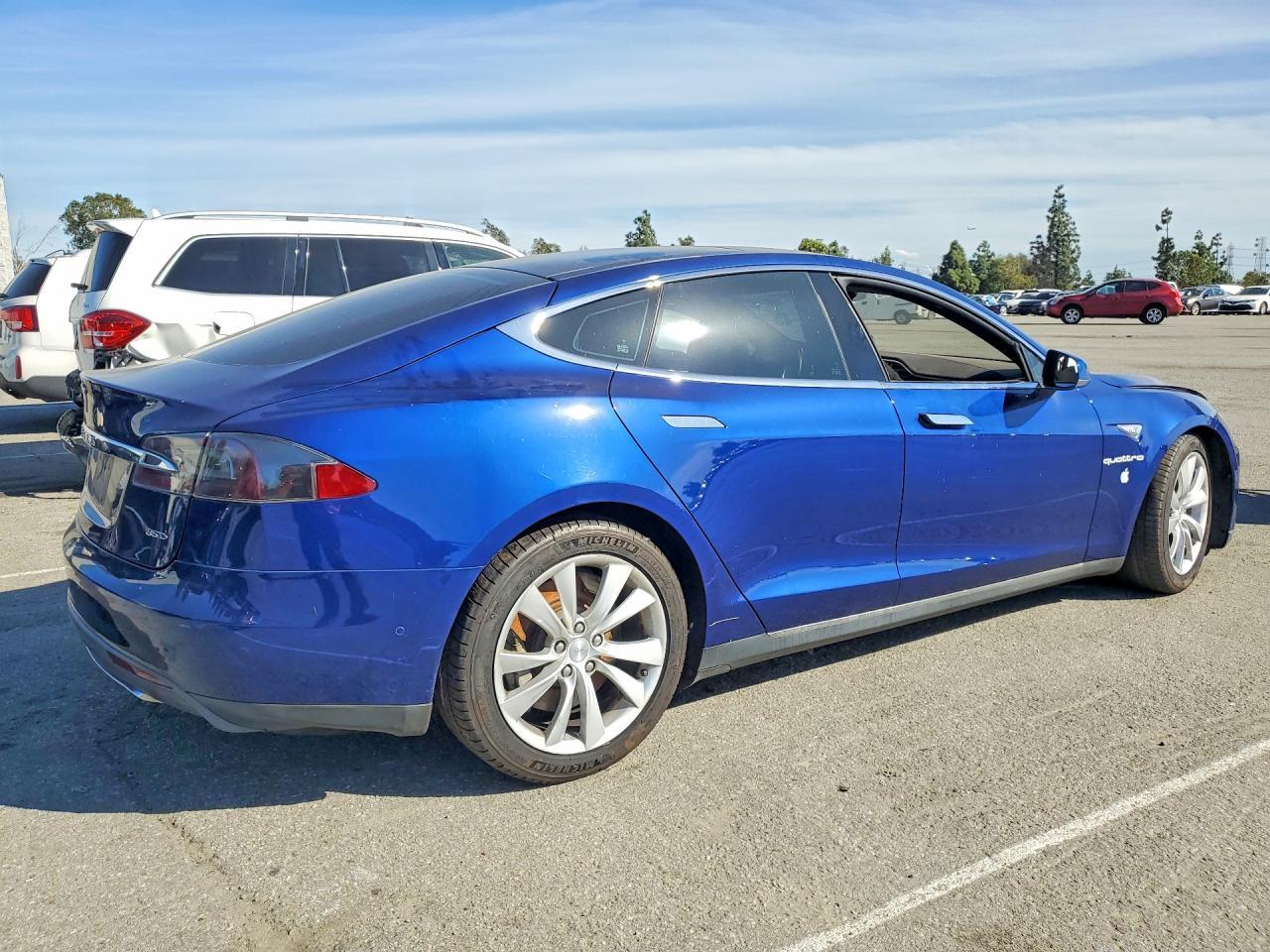 2015 Tesla Model s