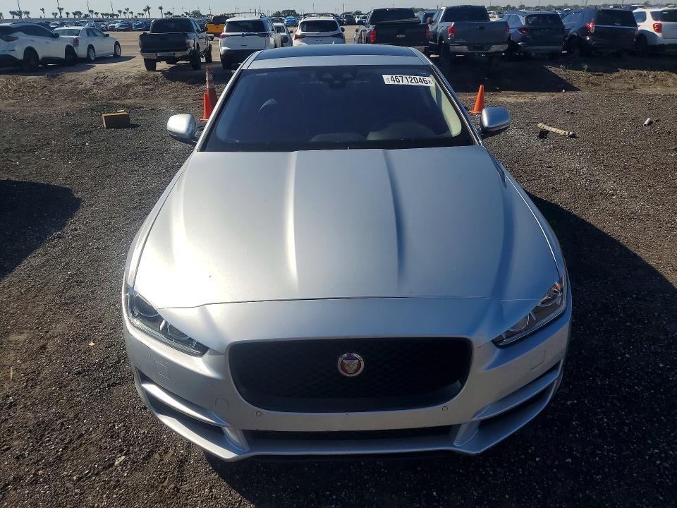 2019 Jaguar Xe Prestige