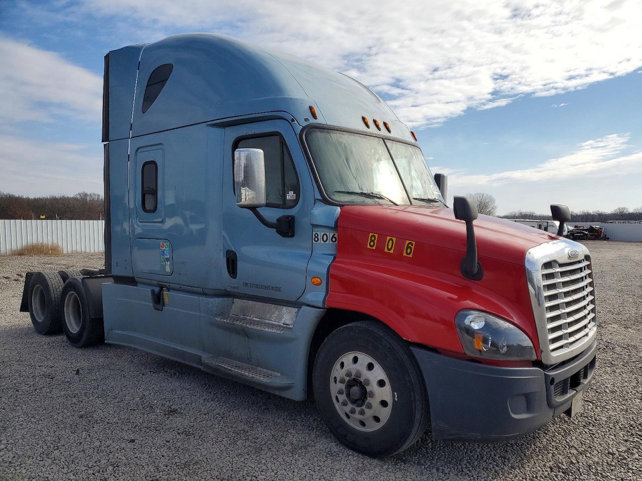 2016 Freightliner Cascadia 125