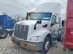 2016 Peterbilt 579 Semi Truck
