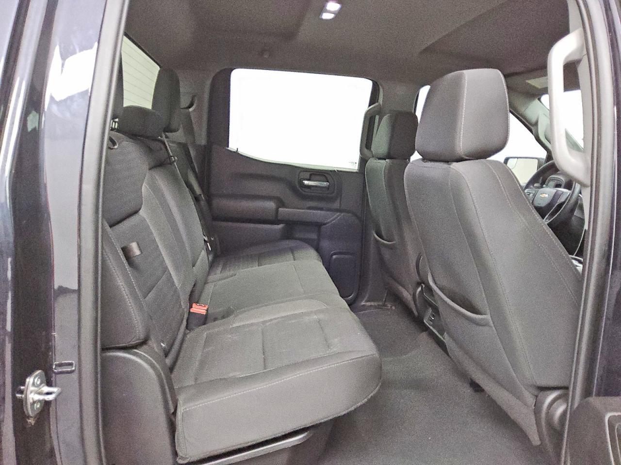 2023 Chevrolet Silverado C1500 Custom