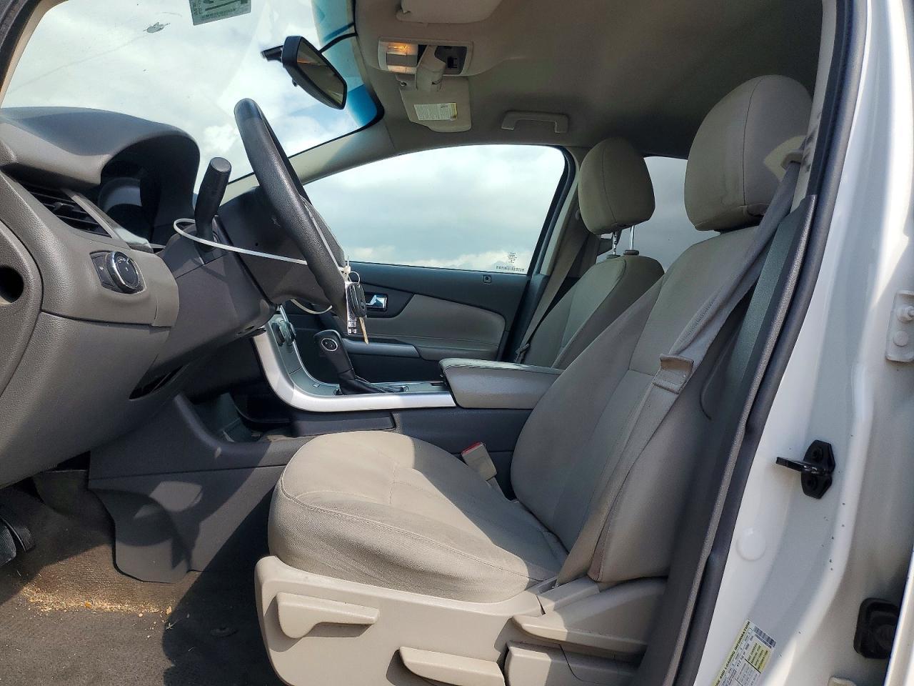 2013 Ford Edge se