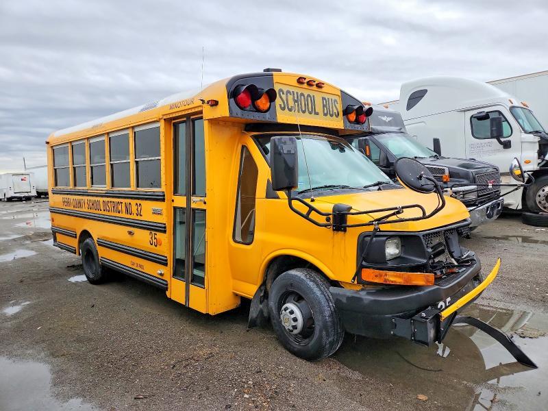 2014 Chevrolet Express G4-Shuttle Bus
