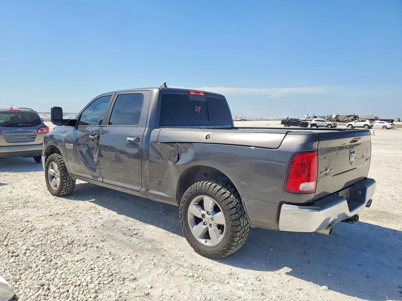 2014 Dodge RAM 1500 SLT