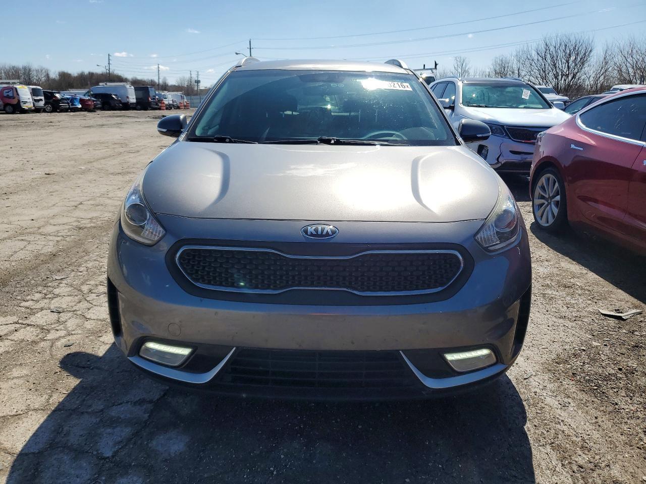 2017 KIA Niro ex