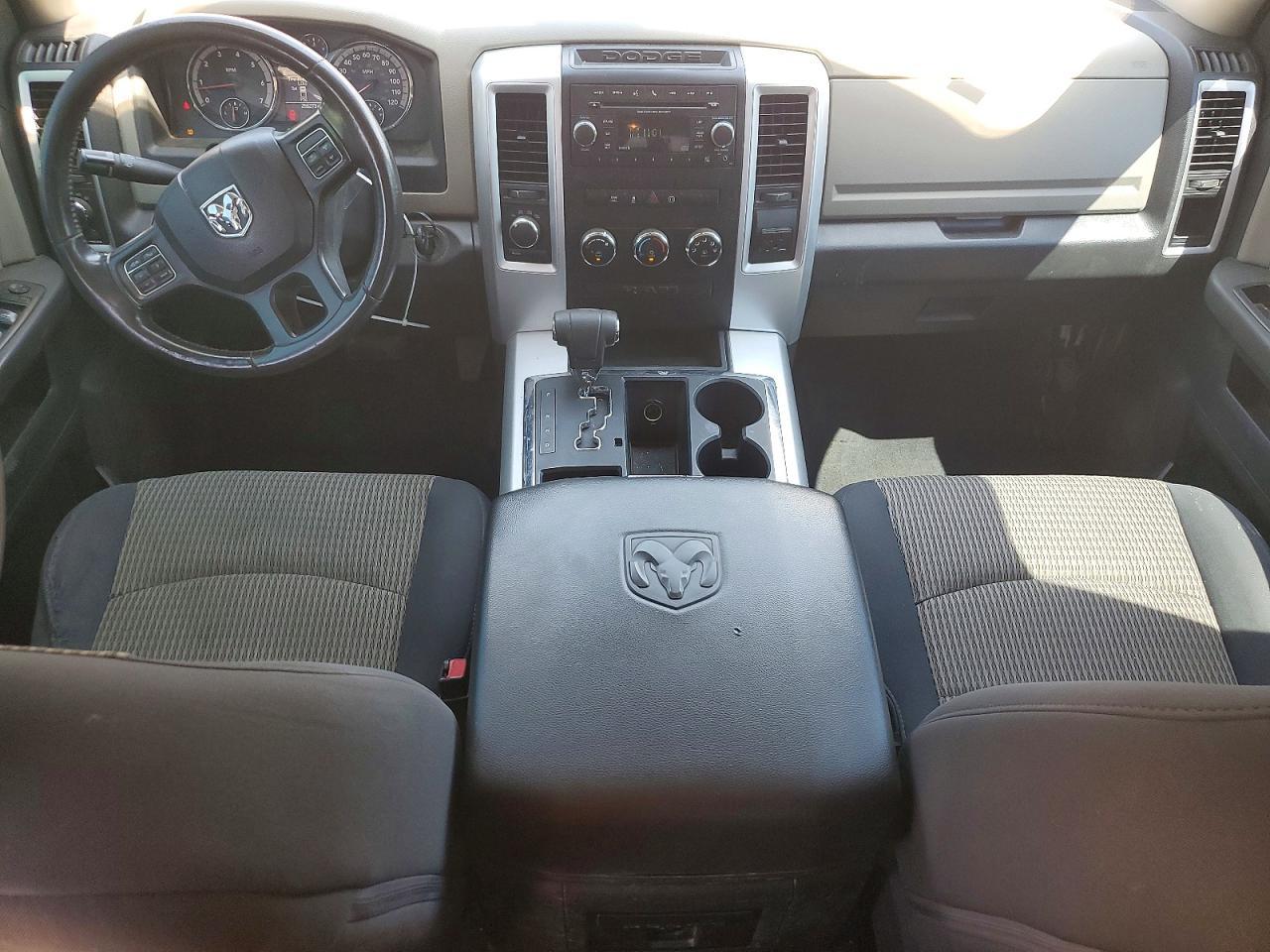 2012 Dodge RAM 1500 SLT