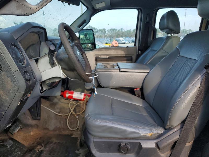 2015 Ford F450 Super Duty Flatbed Truck